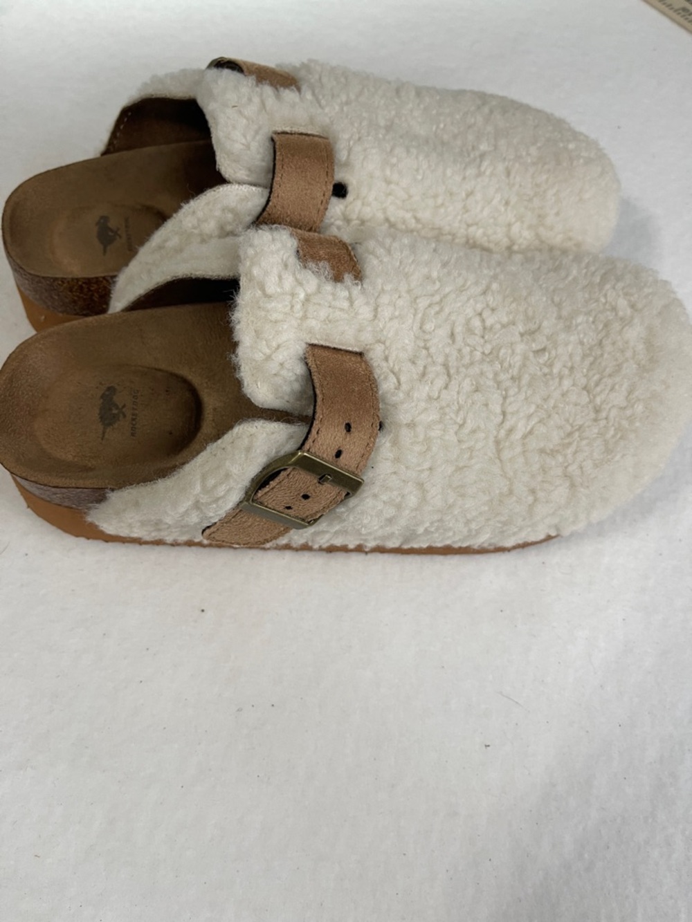 Rocket Dog Cream Shearling Clog Slides with Tan Buckle size 7